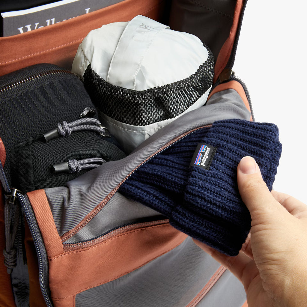 Spirigence Lite Travel Pack 38L